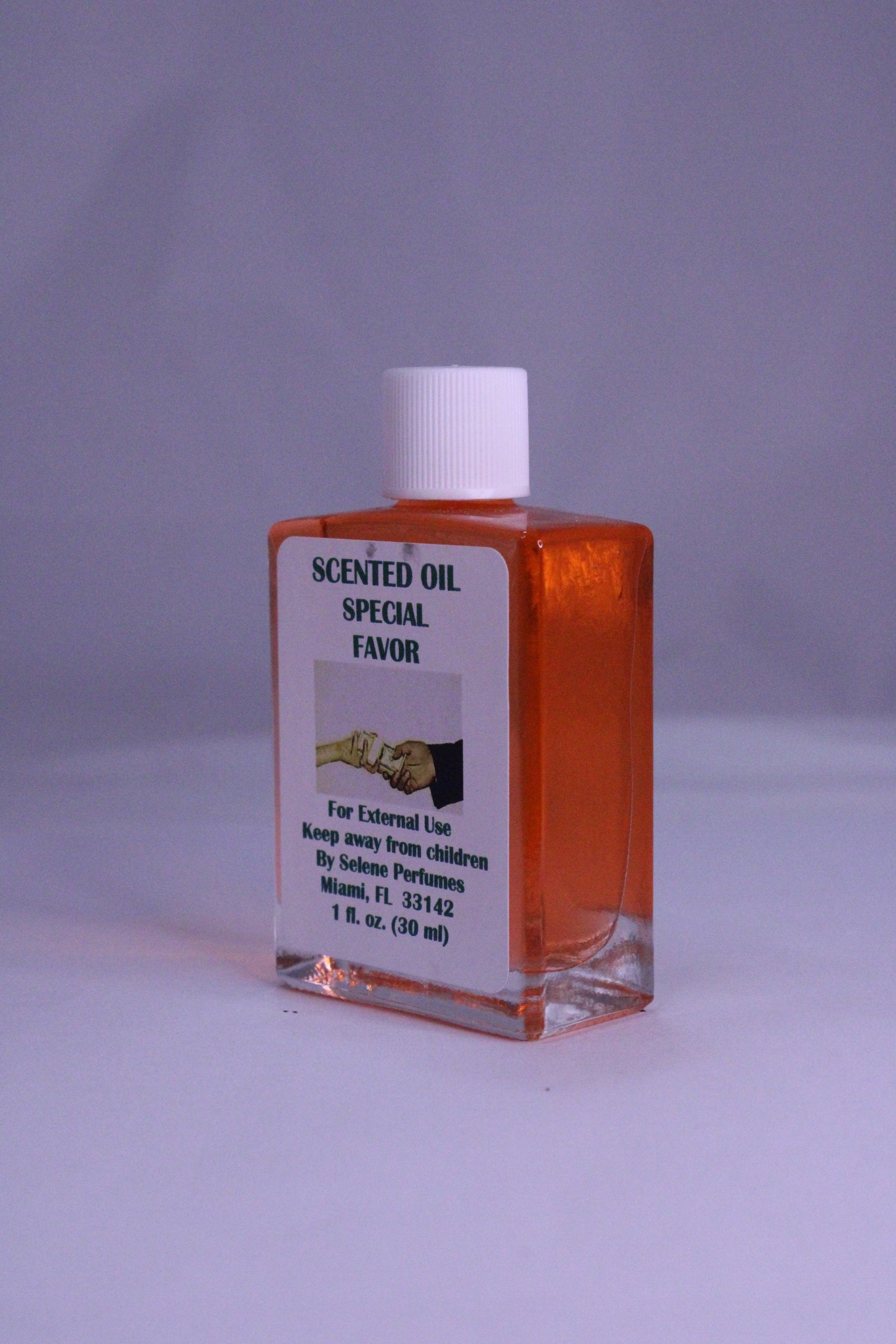Special Favor Selene Oil