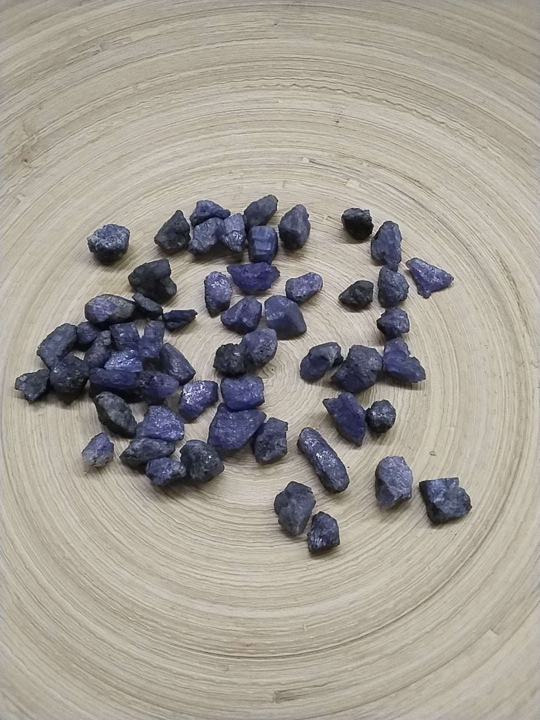 Small Tanzanite rough stone