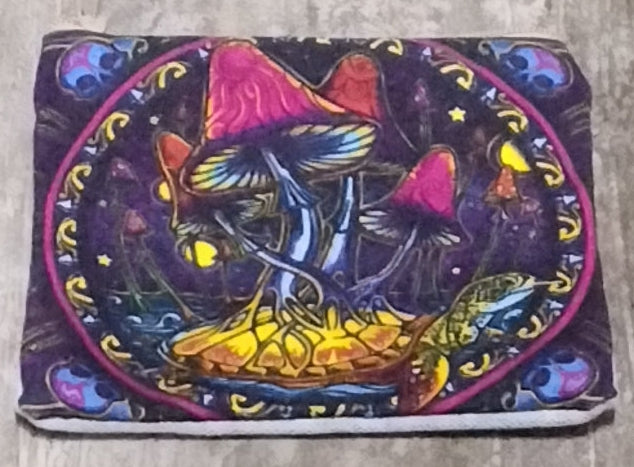 4" x 4.5" Zipper Bag Psychedelic Mushrooms