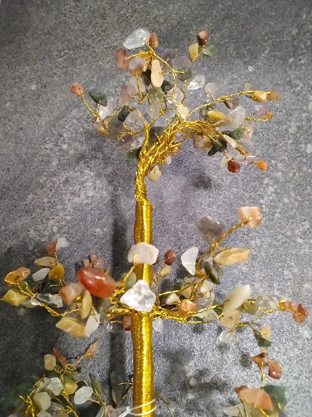 Multi-jeweled wire wrapped tree