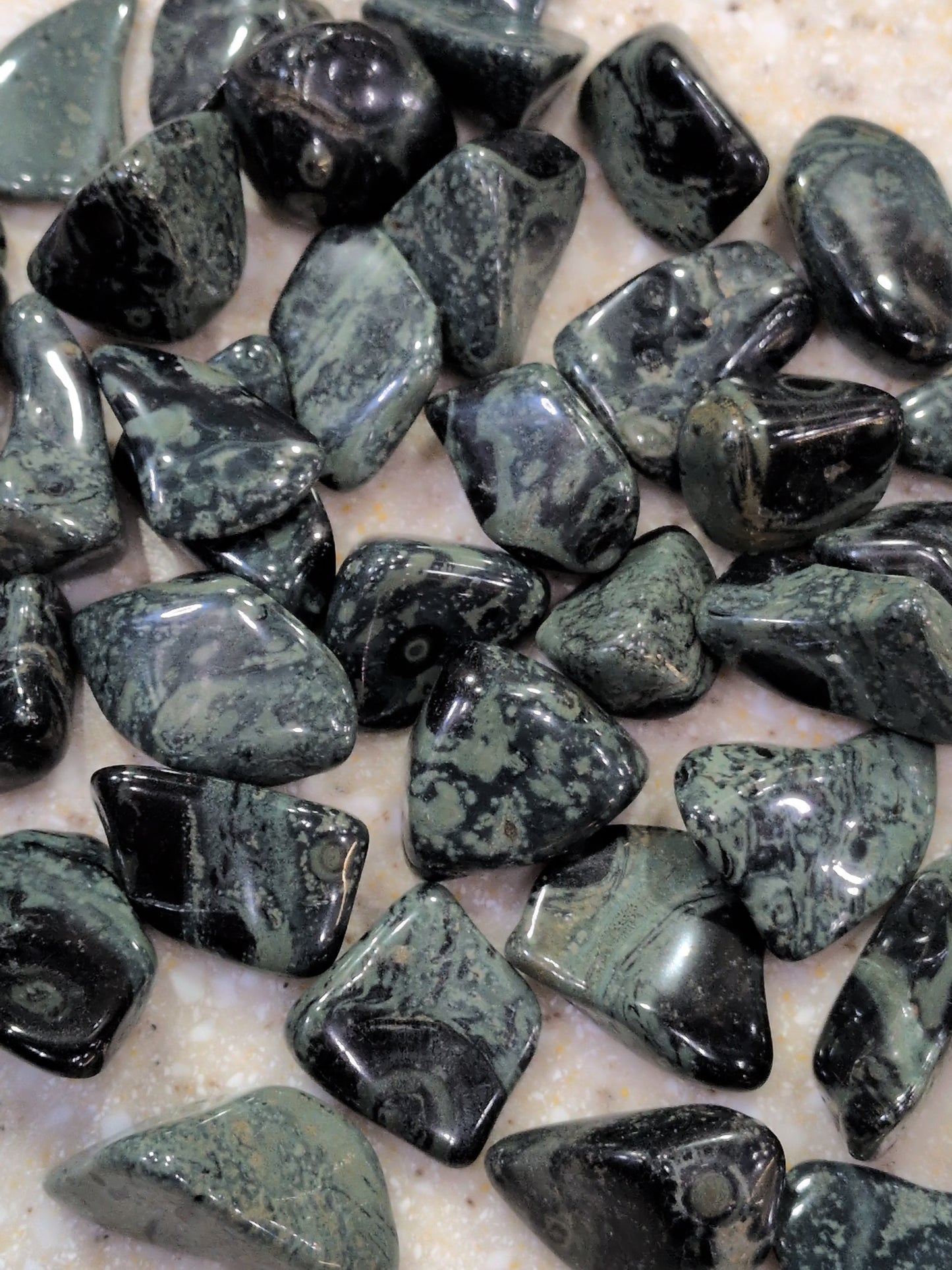 Kambaba Jasper Tumbled stone