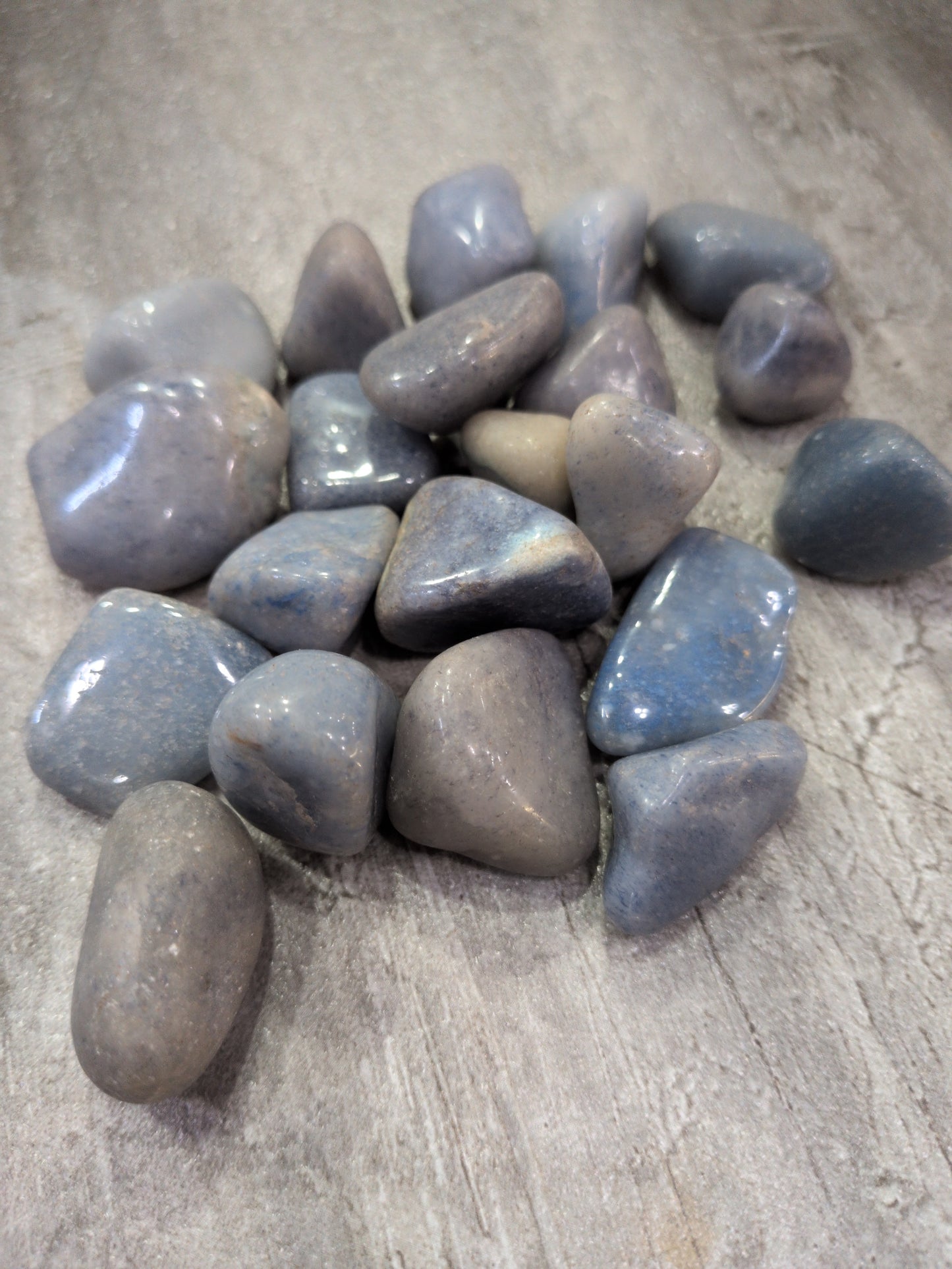 Blue Quartz Tumbled stone