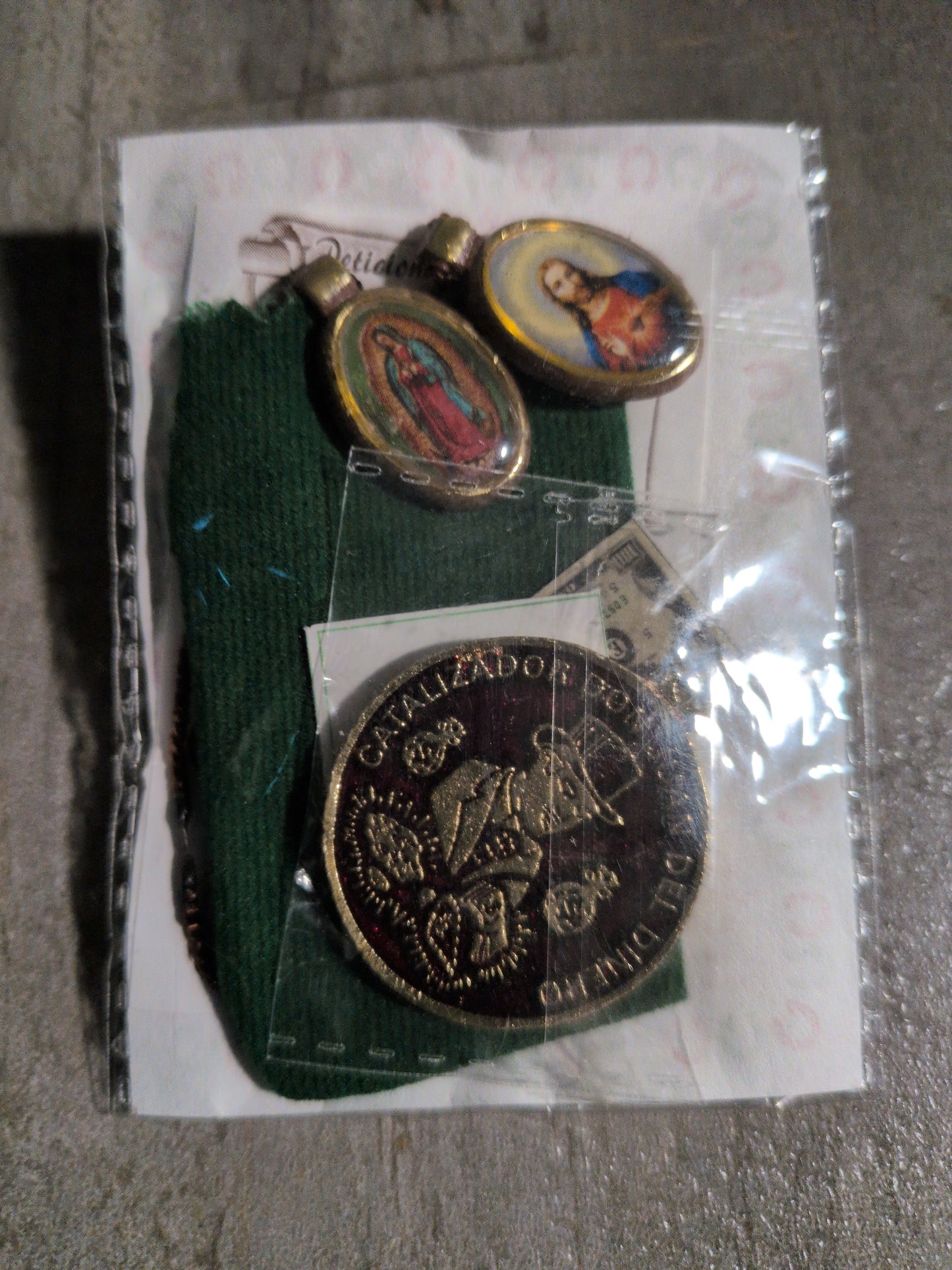 Don Juan Del Dinero Pewter Pendant Pack
