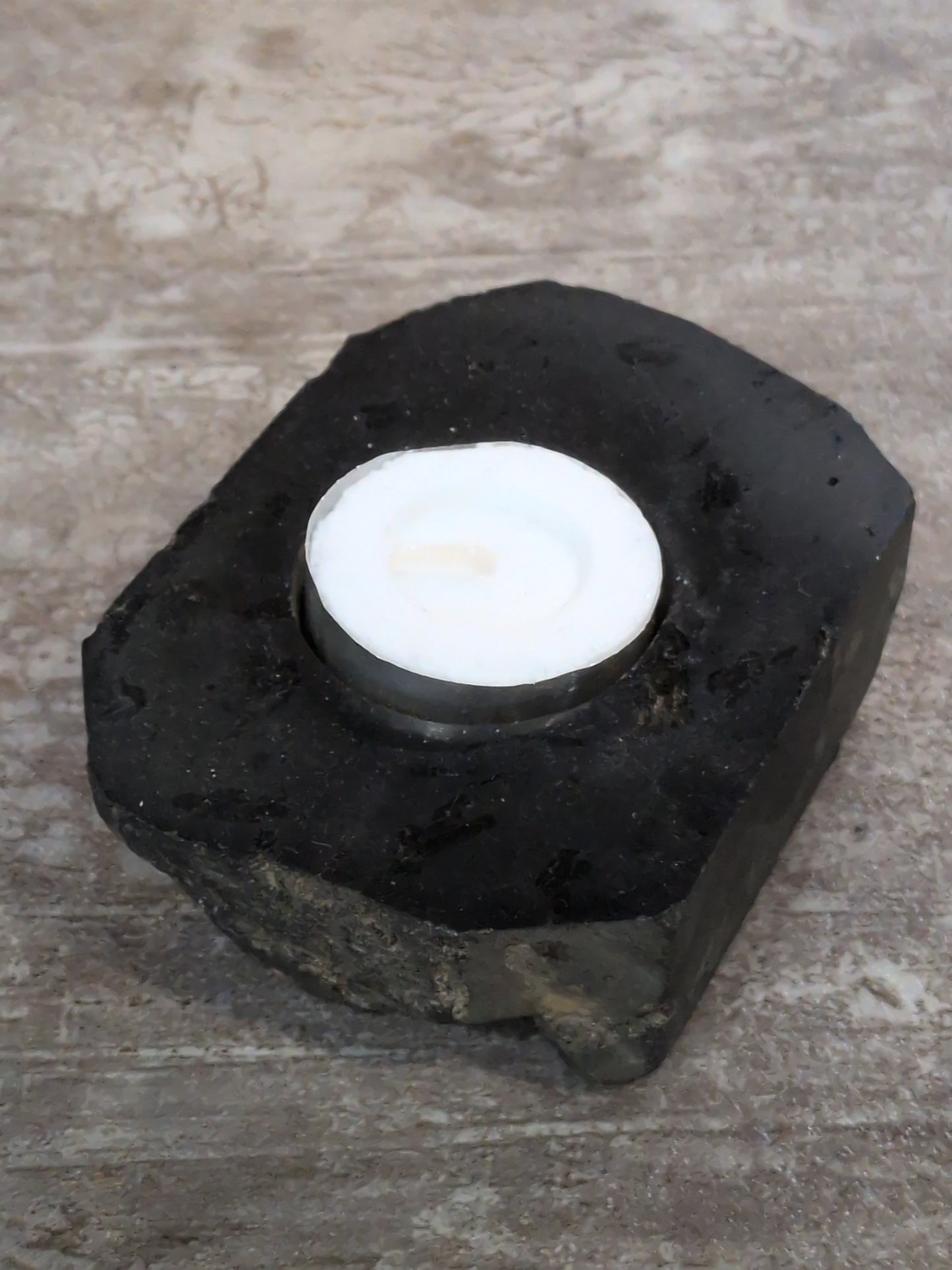 Tourmaline Tea light holder