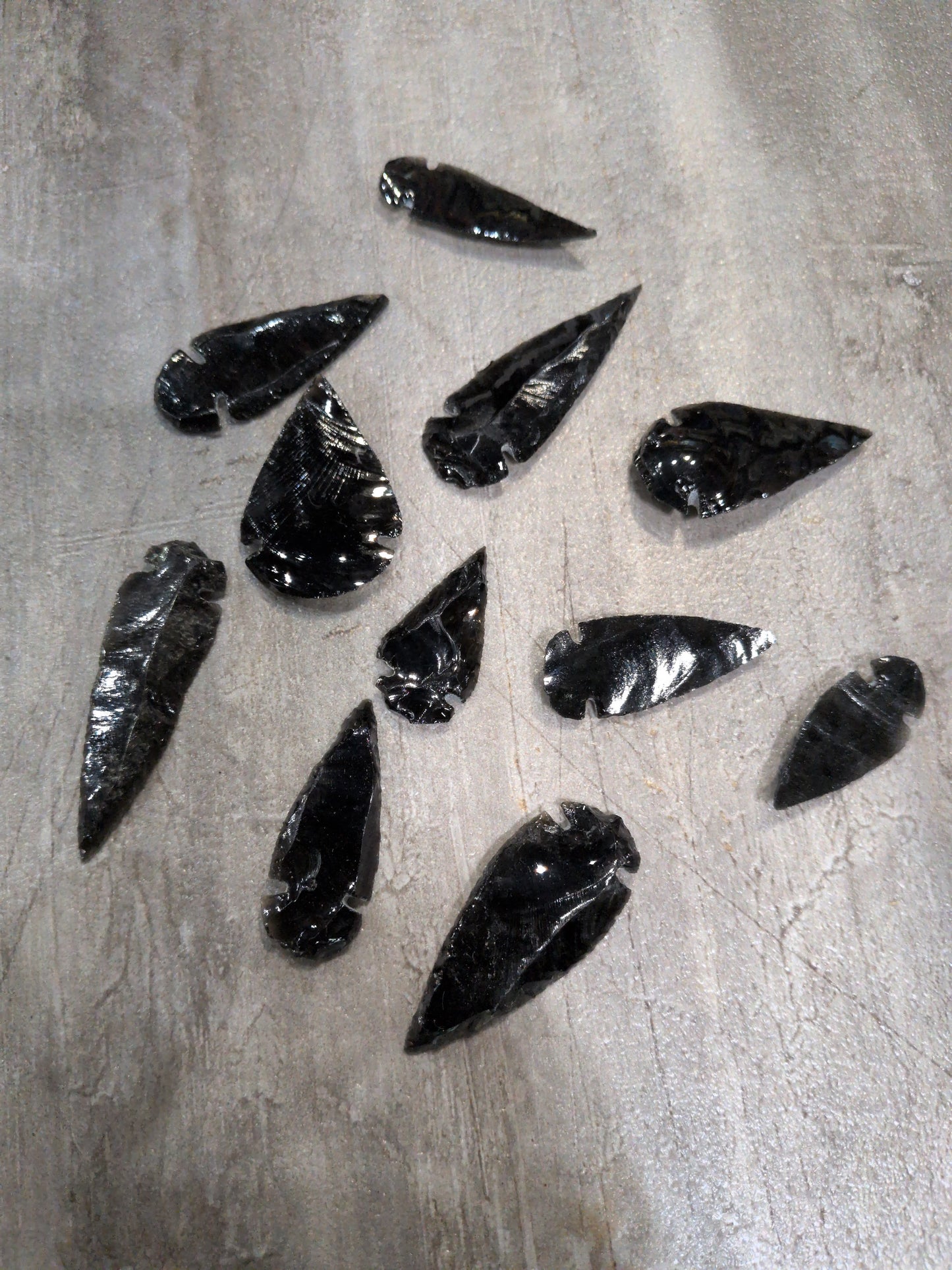 Obsidian Arrowheads (volcanic glass)