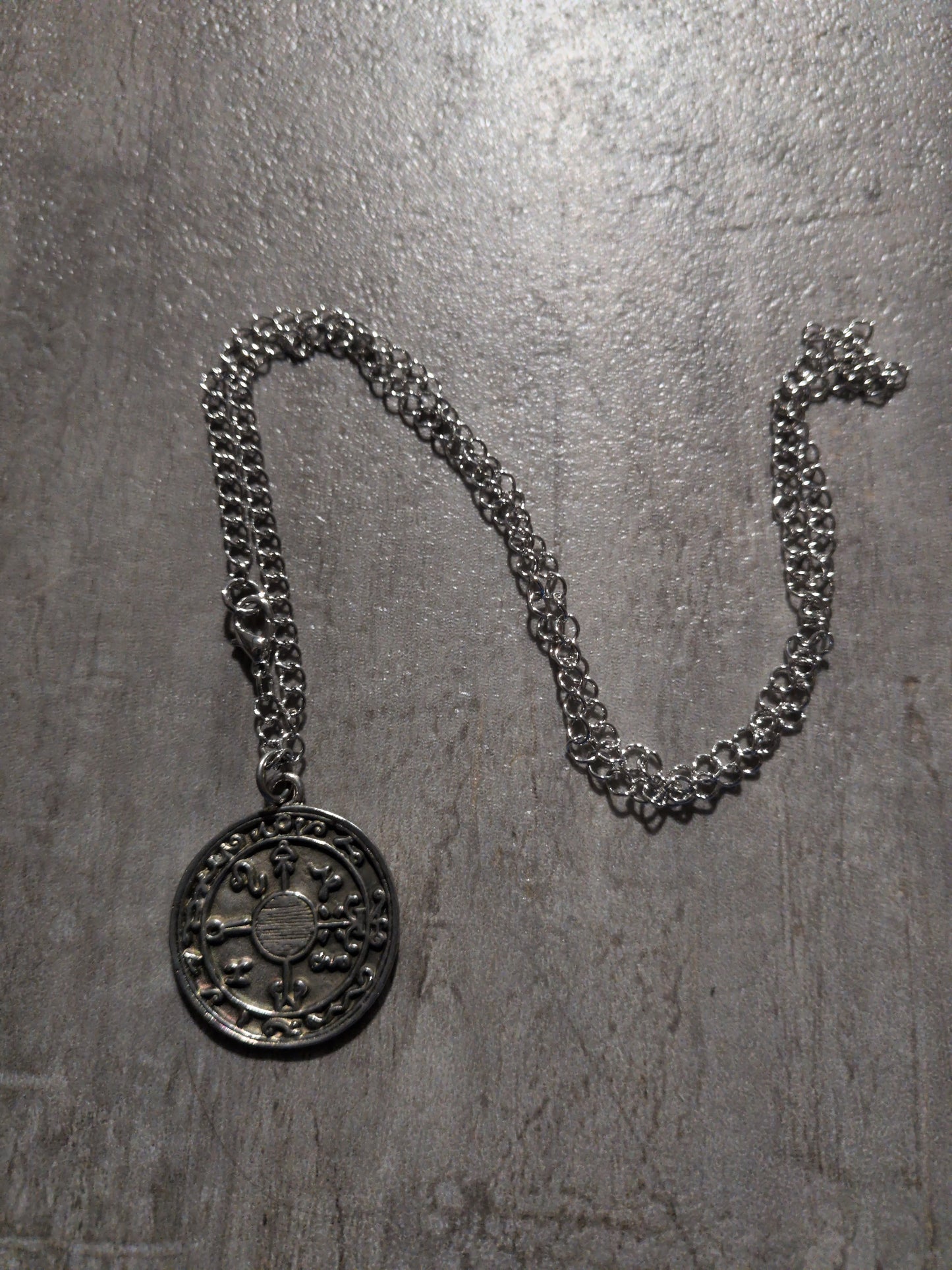 Give Healing Power Pewter Pendant w/ Chain