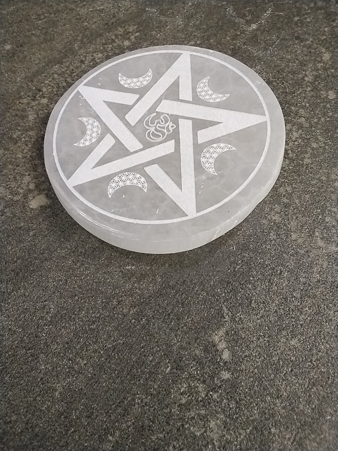 Selenite Pentagram Charging plate