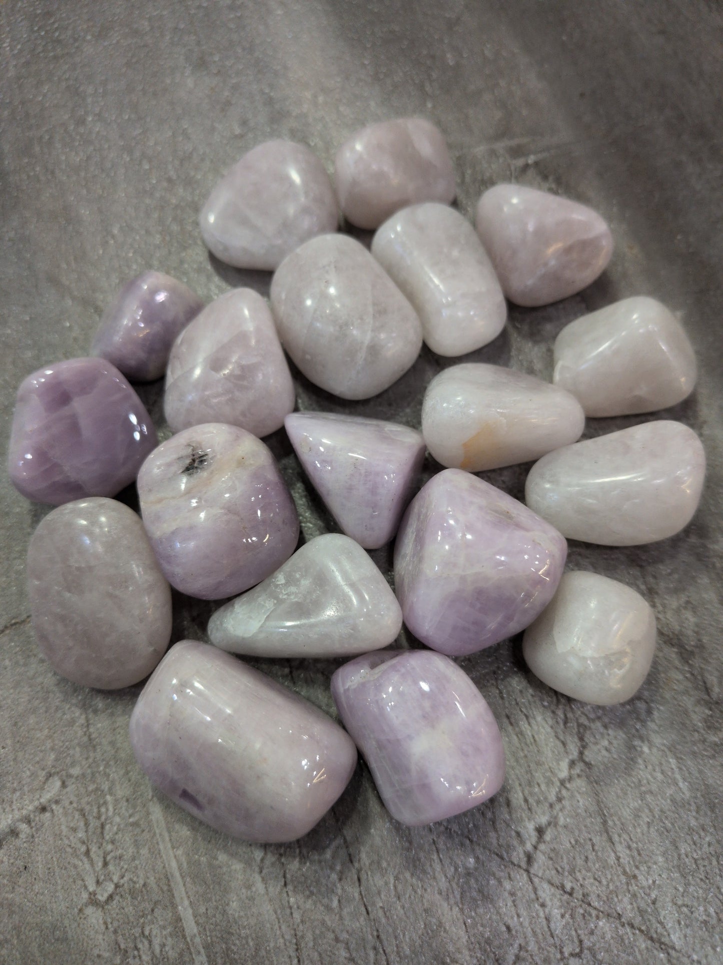 Kunzite Tumbled stone