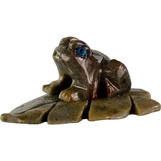 Dolomite Frog on leaf carving spirit animal