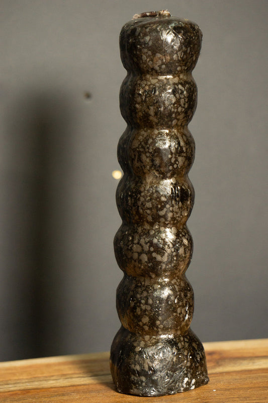 Black 7-Knob Candle