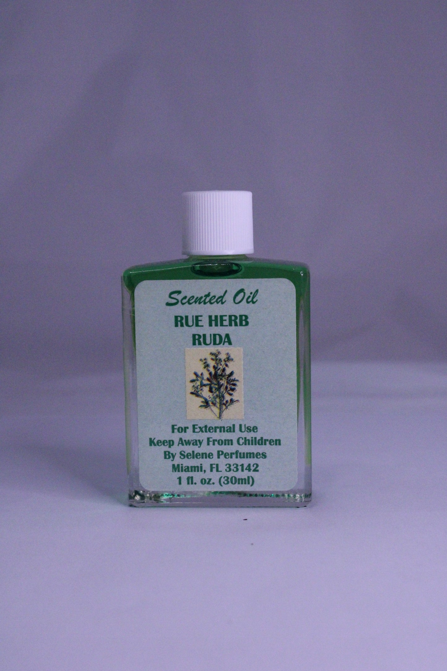 Rue Selene Oil