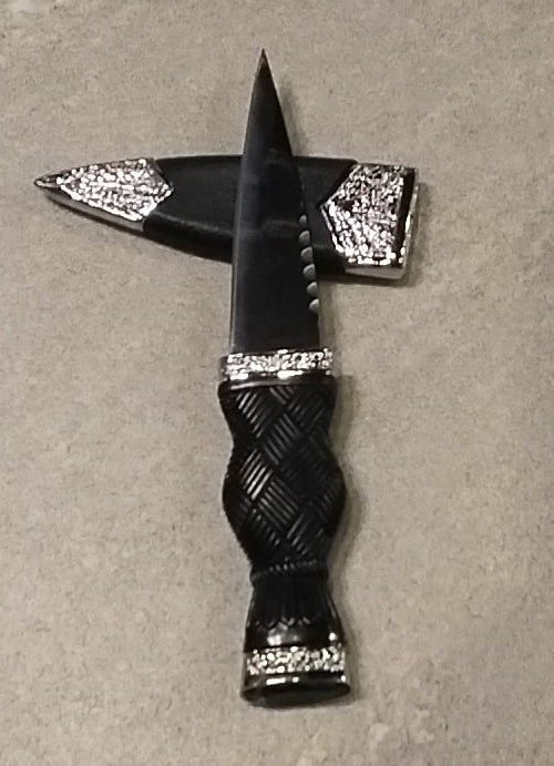 7.25" Green Scottish Dirk