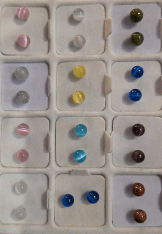 Assorted gemstones earrings 6 mm