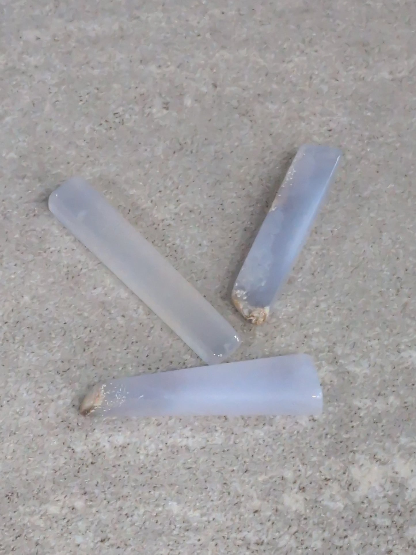 Blue Chalcedony sticks medium