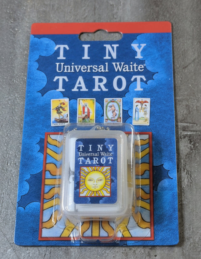 Tiny Tarot universal waite keychain