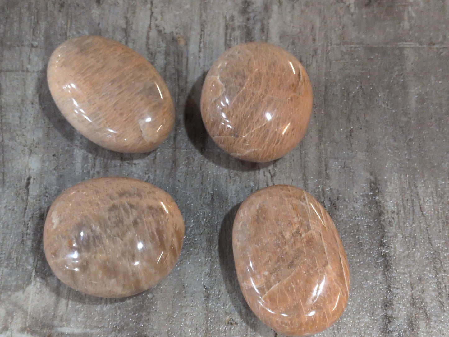 Peach Moonstone palm stone