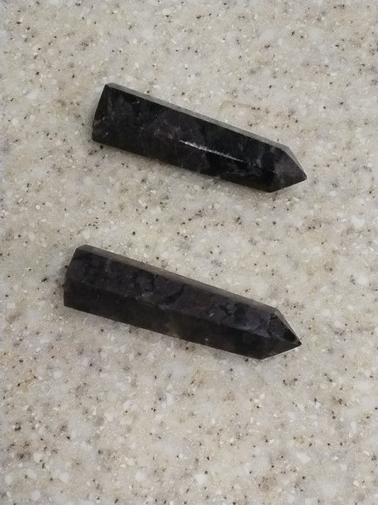 Matrixed Garnet Tower Point