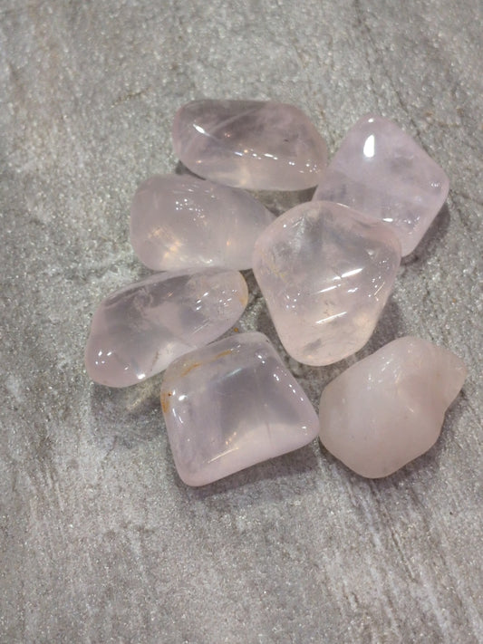 Rose Quartz Tumbled stone