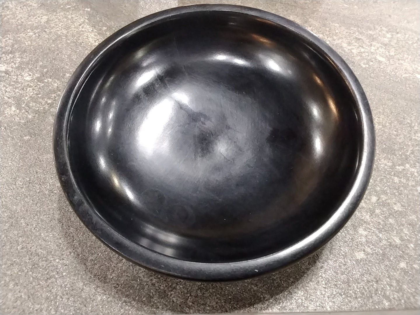 Black Onxy 6" Bowl - 30171012