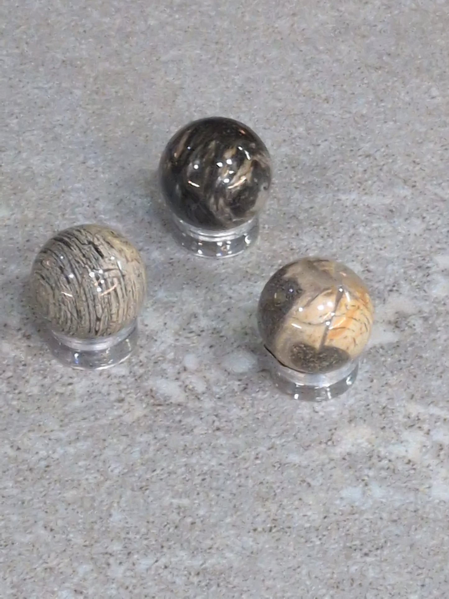 Silver lace Jasper 20mm sphere