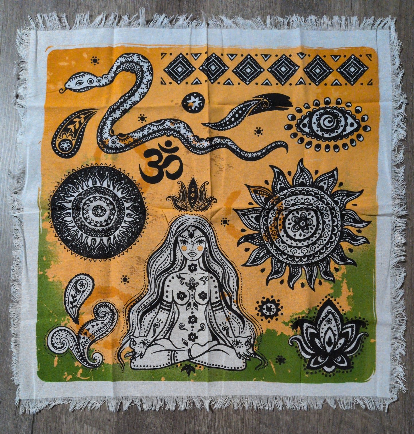 18"x18" Gaia, Earth Worship Altar Cloth
