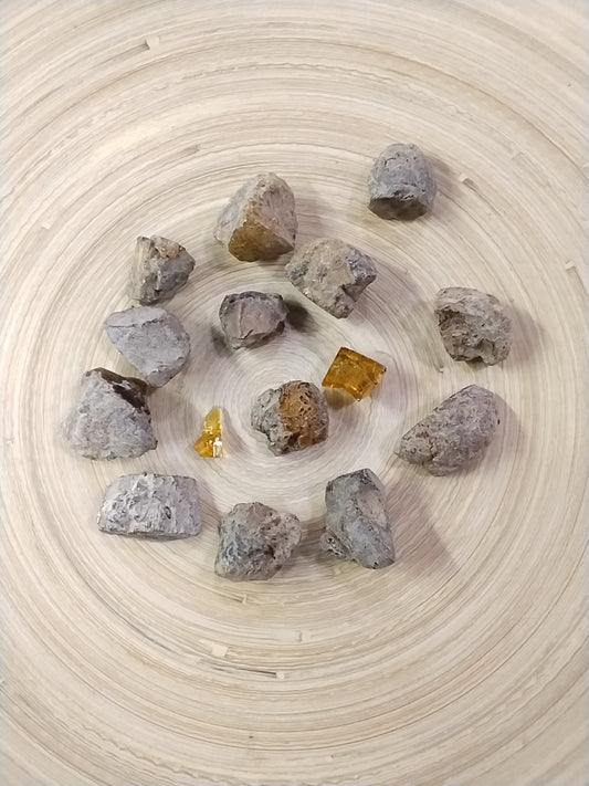 Large Amber rough stone