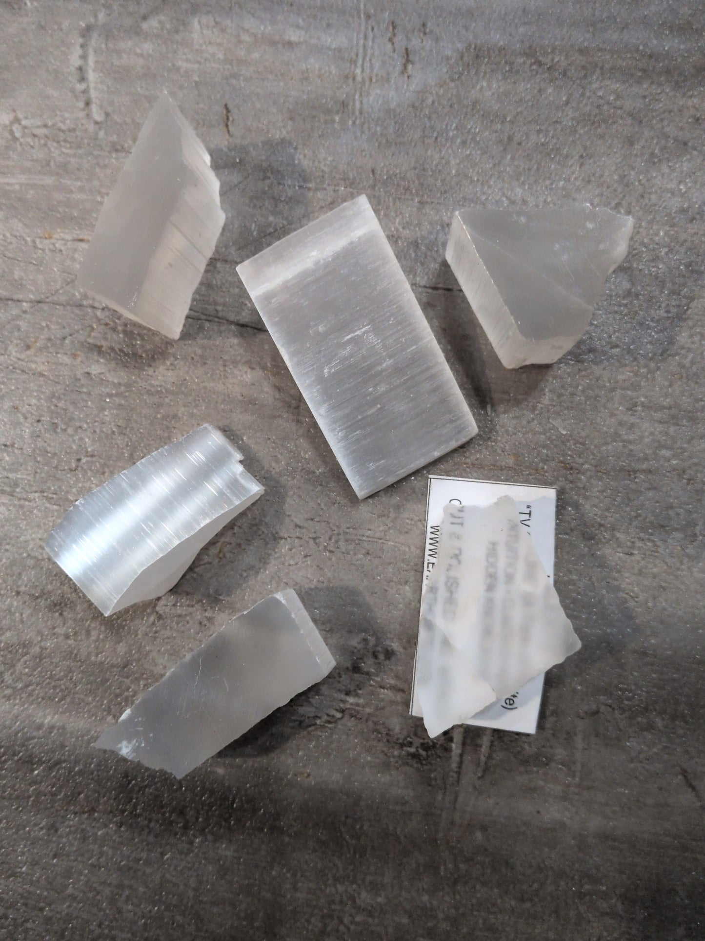 Ulexite- TV Stone (rough stone)