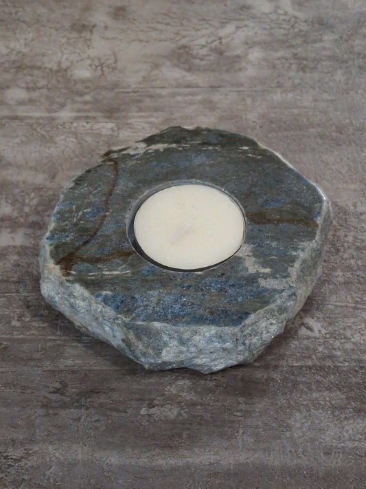 Ruby Zoisite Tea light holder