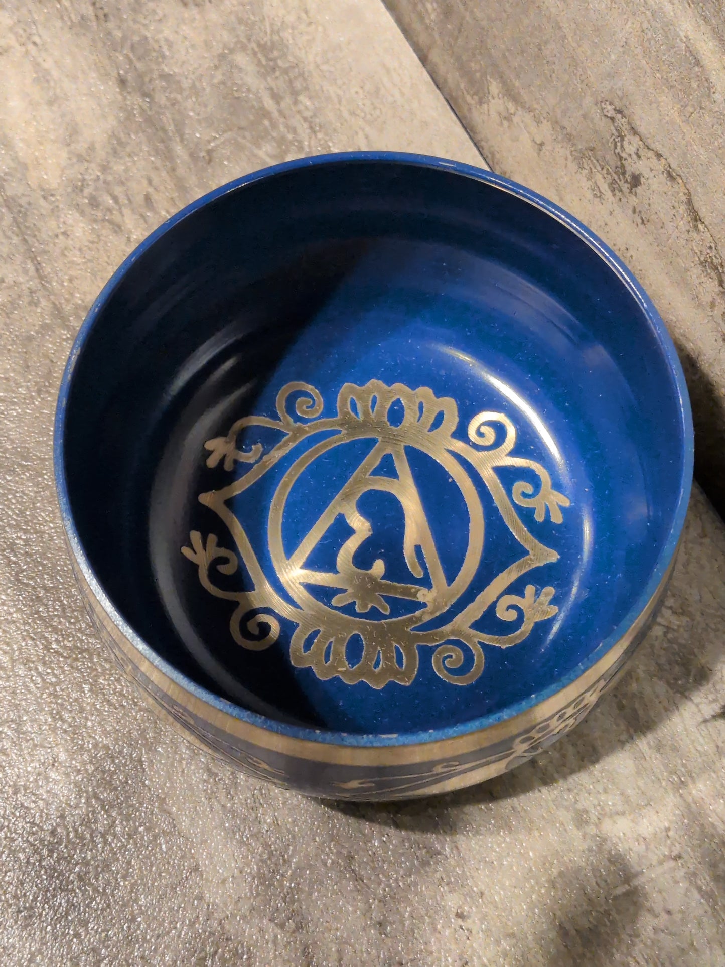 4" Anja (Third Eye Chakra) Dark Blue Painted Brass Tibetan Singing Bowl w/ striker