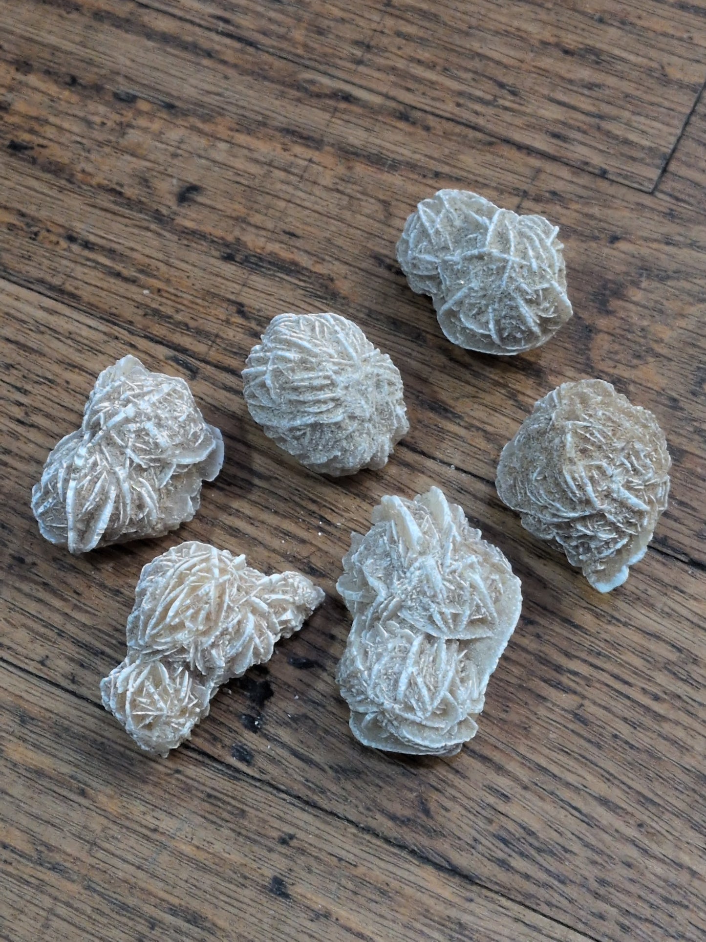 Rough Desert Rose stone