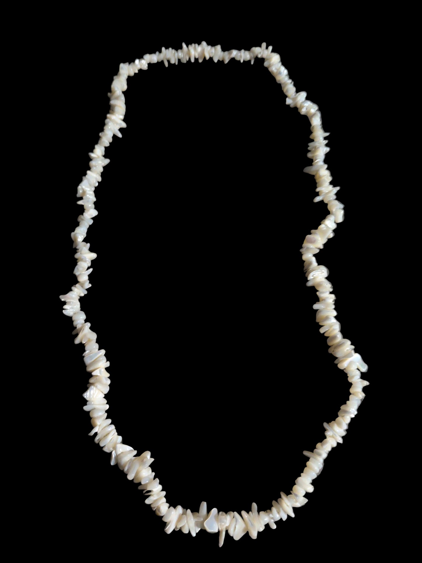 Gemstone Chips Necklace- Mother of Pearl
