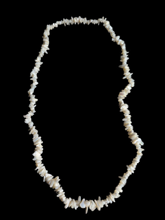 Gemstone Chips Necklace- Mother of Pearl