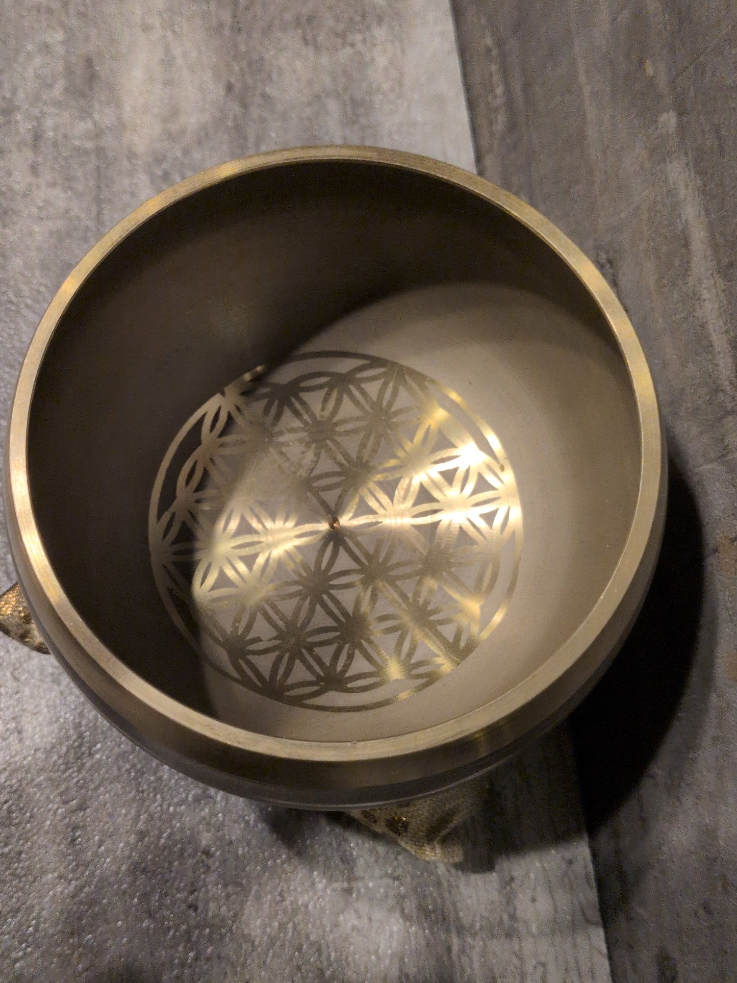 4" Machine Carved Flower of Life Brass Tibetan Singing Bowl w/ pillow & striker