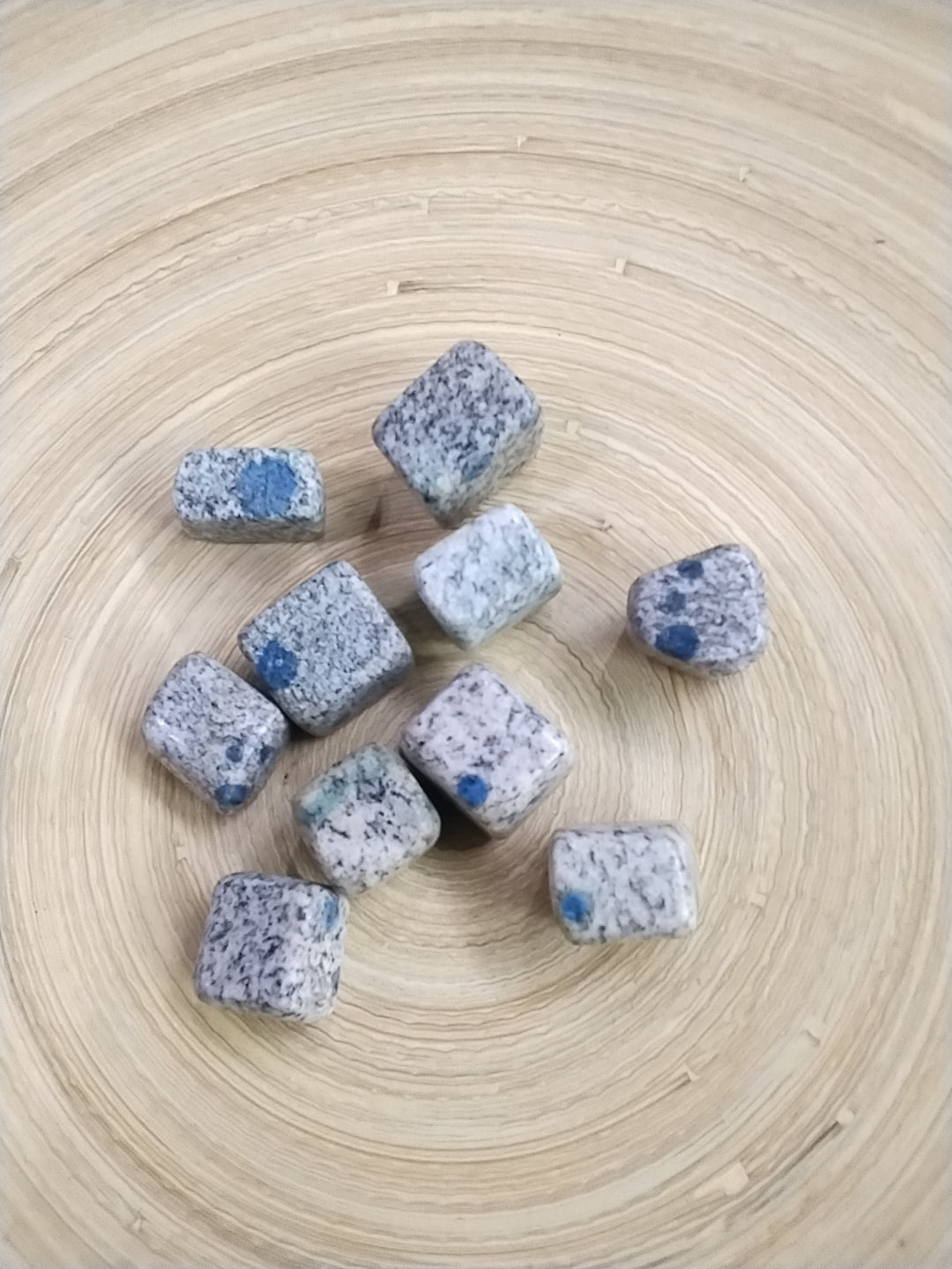 K2 Tumbled stone