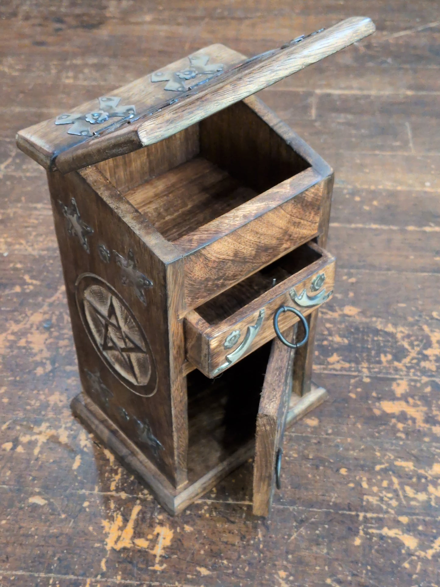 Pentagram carved wood Altar box