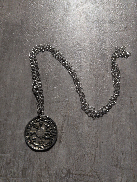 Give Healing Power Pewter Pendant w/ Chain