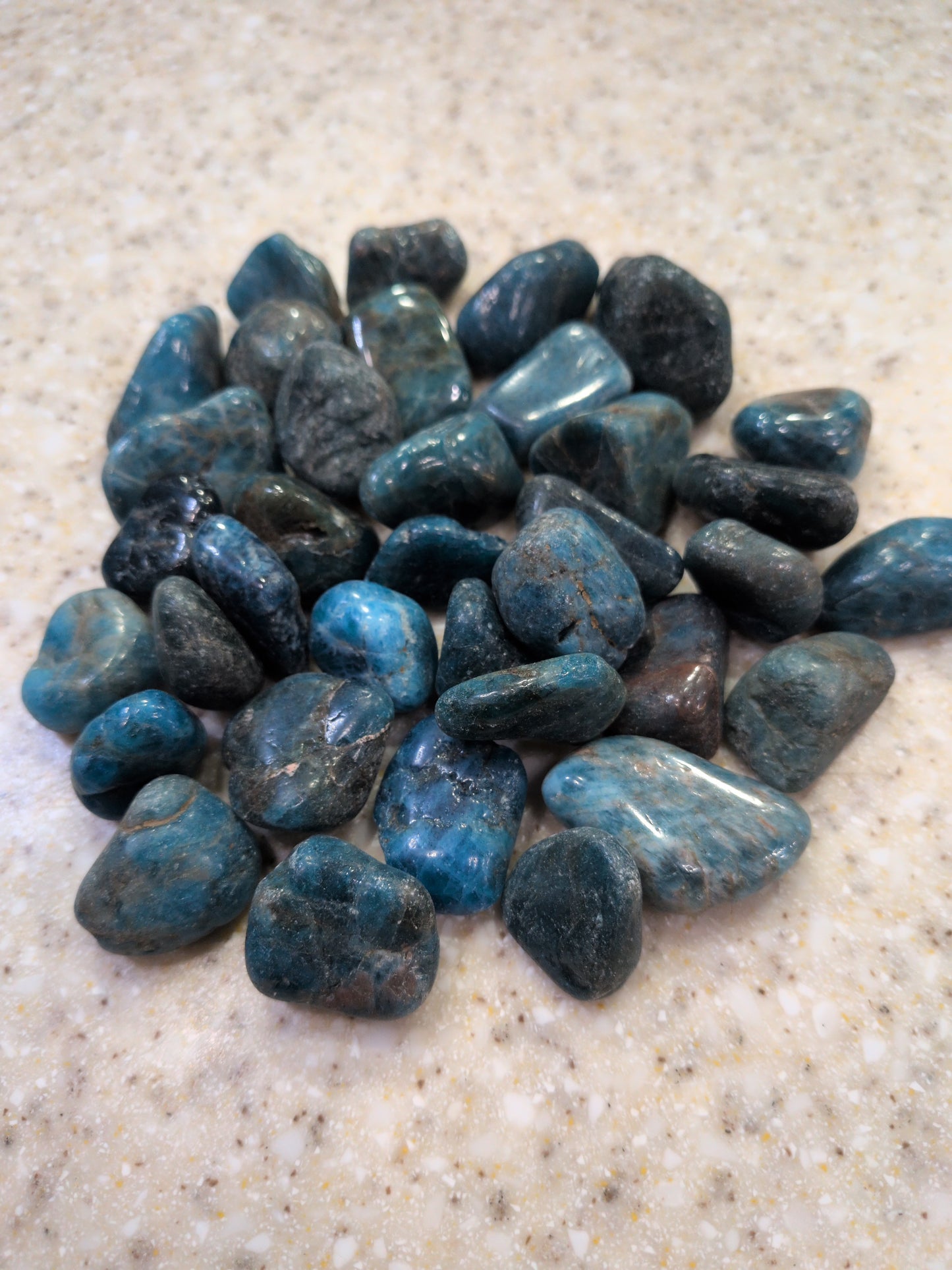 Apatite Tumbled stone
