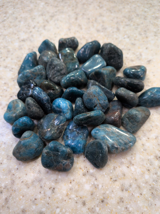 Apatite Tumbled stone