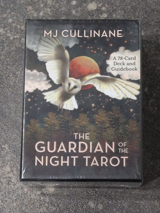 The Guardian of the Night Tarot Deck