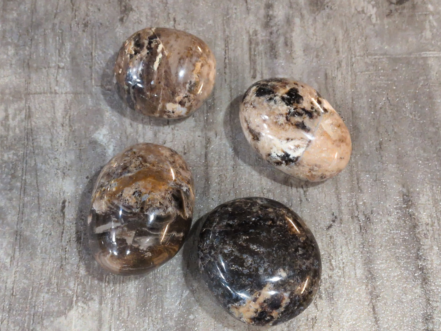 Black Opal palm stone