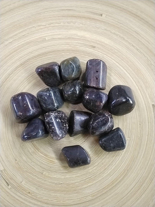Corundum Tumbled stone