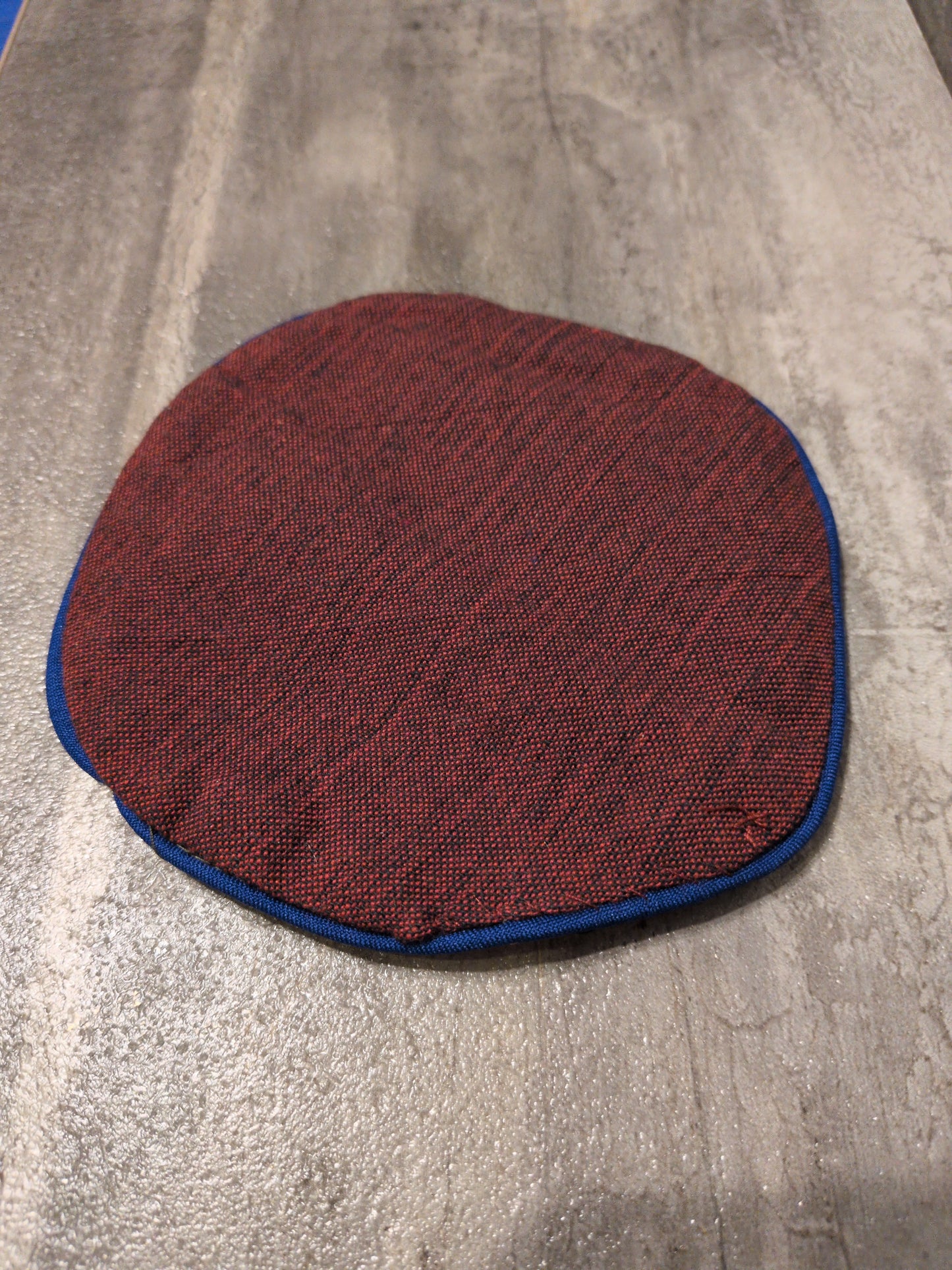 4" Singing Bowl Flat Round Pillow Red - Blue trim